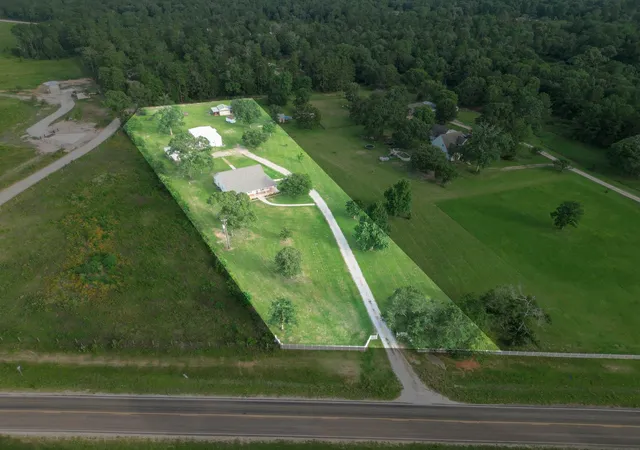 1st image of 6081 Fm 3081, Willis, TX 77378 | MLS# 86686747