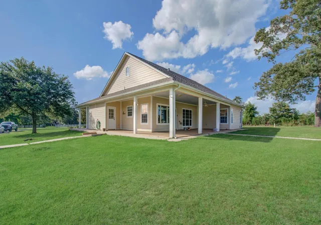 3rd image of 6081 Fm-3081, Willis, TX 77378 | MLS# 86686747