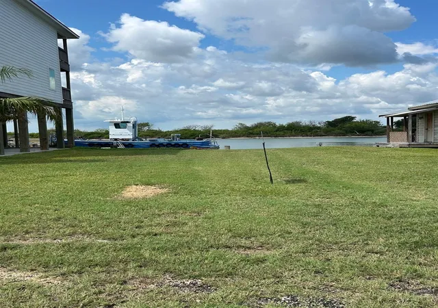 2nd image of 1952 Fm 2031, Matagorda, TX 77457 | MLS# 71130881