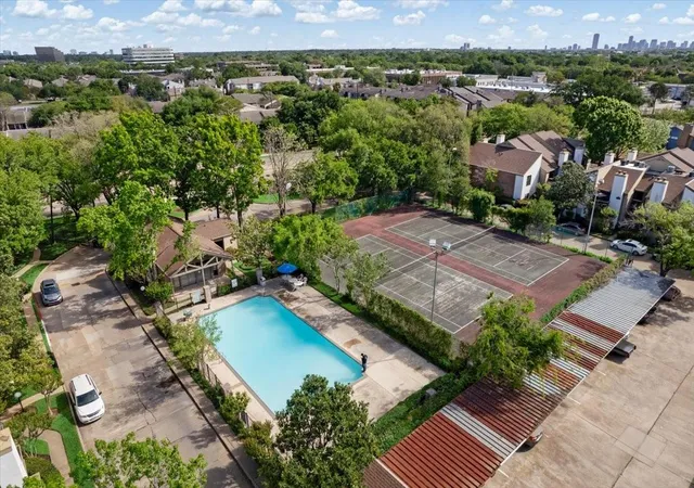 16th image of 10047 Westpark Dr #33, Houston, TX 77042 | MLS# 52837544