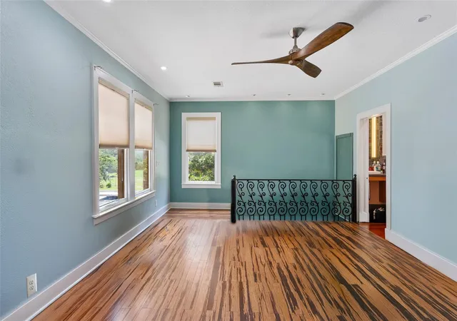 Photo 4 of Single family home for sale at 2616 45th Street, Galveston, TX 77550 | MLS# 78971839 | Listing updated on 2026-09-09
