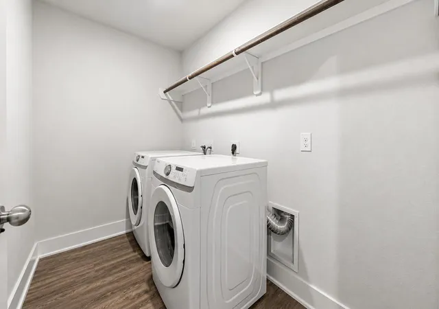 4th image of 4421 Ibiza Ln, Houston, TX 77045 | MLS# 2606270