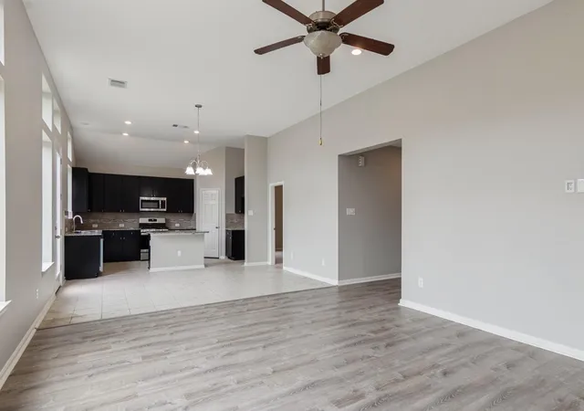 Homes for sale in Humble, TX | 5927 Rivergrove Bend Dr, Humble, TX 77346 | MLS# 81753306