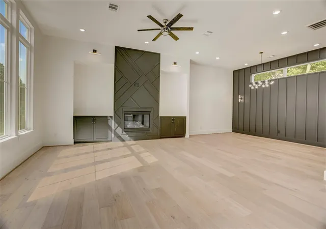 5th image of 1907 Lauderdale St, Houston, TX 77030 | MLS# 44174011