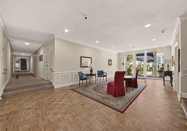5th image of 2701 Bellefontaine St #B4, Houston, TX 77025 | MLS# 47141740