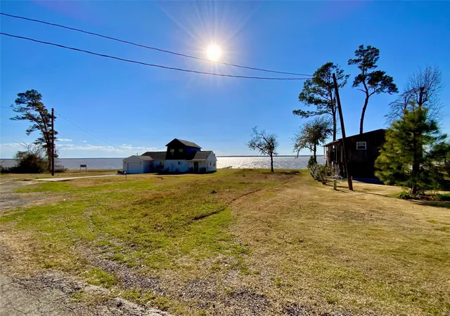 6th image of 796 W Cattle Dr, Onalaska, TX 77360 | MLS# 12427004