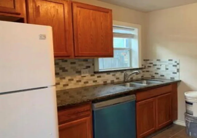 Photo 3 of Multi family home for sale at 207 Frawley St, Houston, TX 77009 | MLS# 72365415 | Listing updated on 2026-06-22