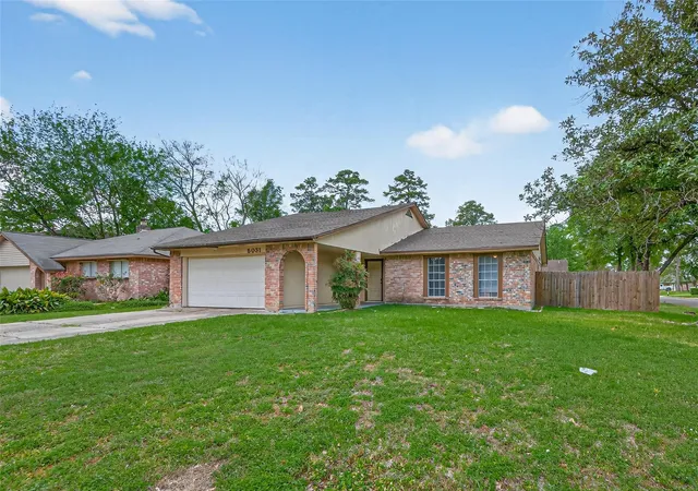 Homes for sale in Spring, TX | 5031 Glendower Dr, Spring, TX 77373 | MLS# 74188122