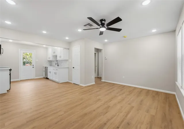 Photo 3 of Sale Pending at 10629 Fairfax St, Houston, TX 77029 | MLS# 55530917 | Listing updated on 2026-09-07