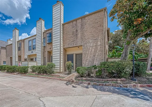 3rd image of 8299 Cambridge St #1705, Houston, TX 77054 | MLS# 40767968