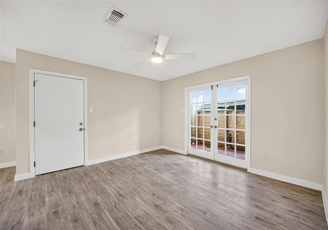 4th image of 15534 Zabolio Dr #143, Webster, TX 77598 | MLS# 6587620