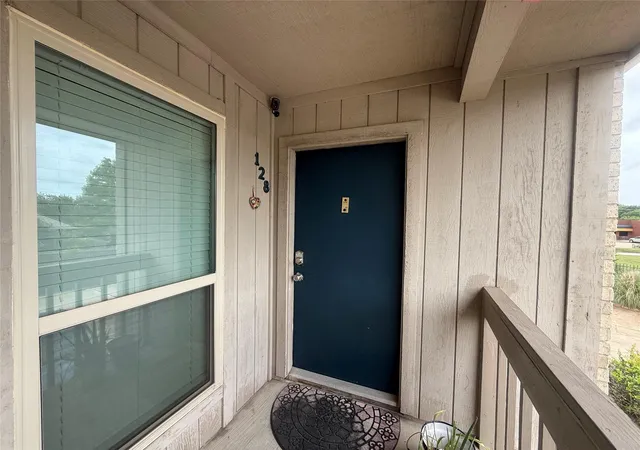 Photo 3 of Condo for sale at 3919 Fairmont Pkwy #128, Pasadena, TX 77504 | MLS# 95730868 | Listing updated on 2026-06-23