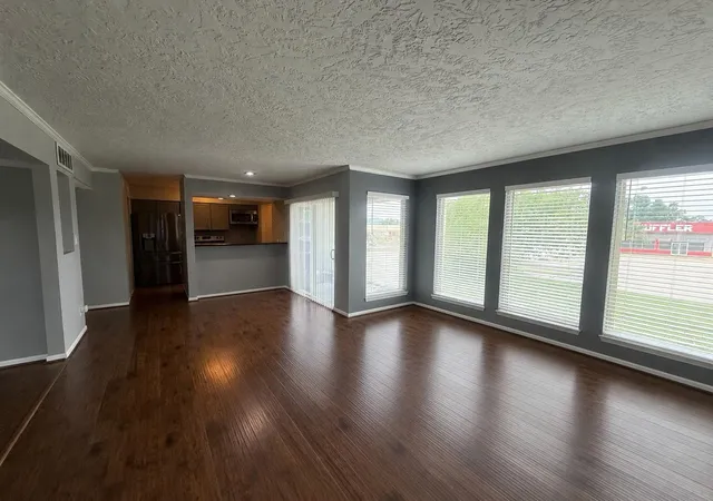 Photo 3 of Condo for sale at 3919 Fairmont Pkwy #128, Pasadena, TX 77504 | MLS# 95730868 | Listing updated on 2026-06-23