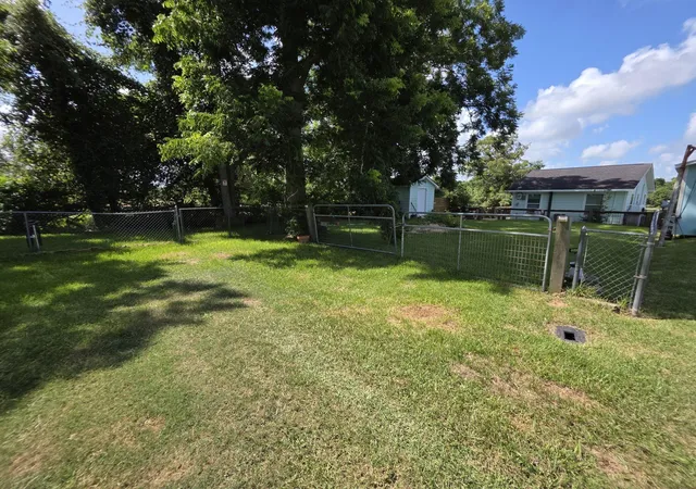 Homes for sale in Sargent, TX | 354 Sir Lancelot Dr N, Sargent, TX 77414 | MLS# 19790093