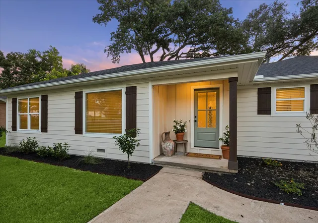 Homes for sale in Bellville, TX | 606 S Tesch St, Bellville, TX 77418 | MLS# 30602818