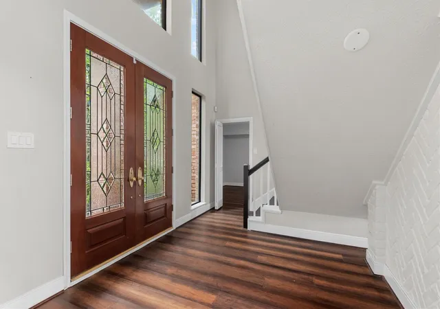 Photo 3 of Single family home for sale at 1214 Emerald Green Ln, Houston, TX 77094 | MLS# 26899645 | Listing updated on 2026-09-12