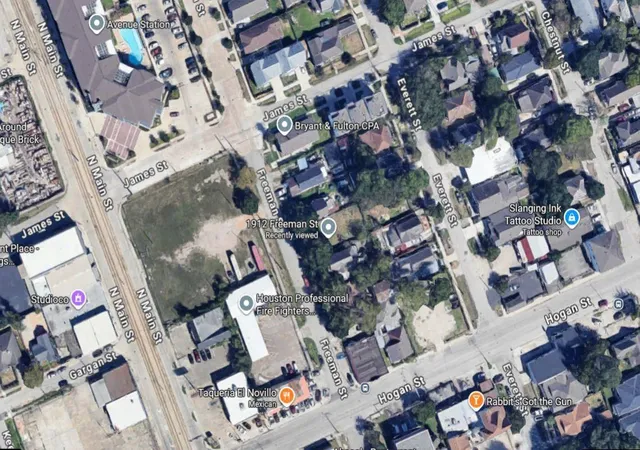 3rd image of 1912 Freeman St, Houston, TX 77009 | MLS# 86958861