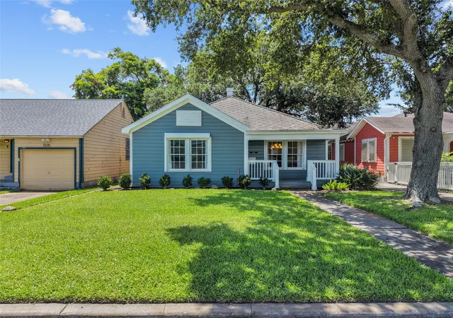 2nd image of 5017 Avenue N 1/2, Galveston, TX 77551 | MLS# 52738369