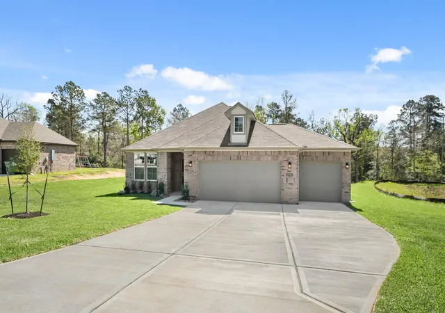 Photo 1 of Sale Pending at 11791 Oakwood Ranch Dr, Willis, TX 77378 | MLS# 46237139 | Listing updated on 2026-08-29