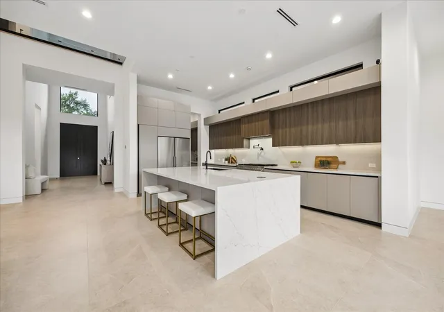Photo 1 of Single family home for sale at 1730 Bayram Dr, Houston, TX 77055 | MLS# 31807621 | Listing updated on 2026-09-23