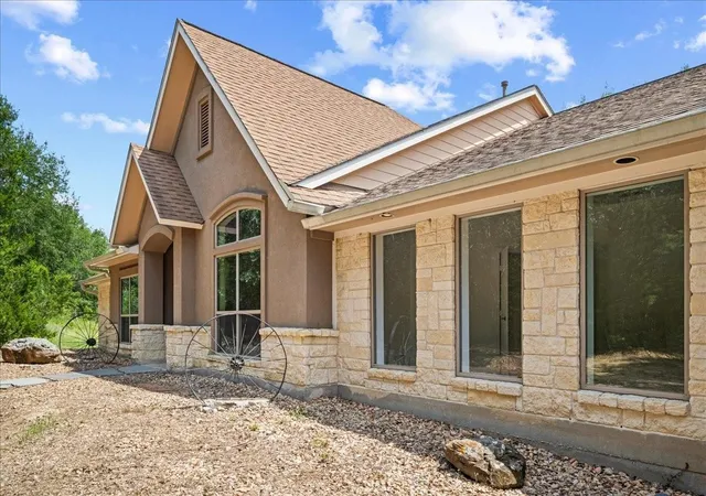 Homes for sale in Burton, TX | 7750 Rolling Creek Rd, Burton, TX 77835 | MLS# 43694324