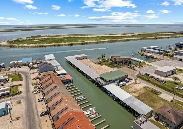 Photo 4 of Townhouse for sale at 434 15th #16, Port O Connor, TX 77982 | MLS# 33744358 | Listing updated on 2026-07-21