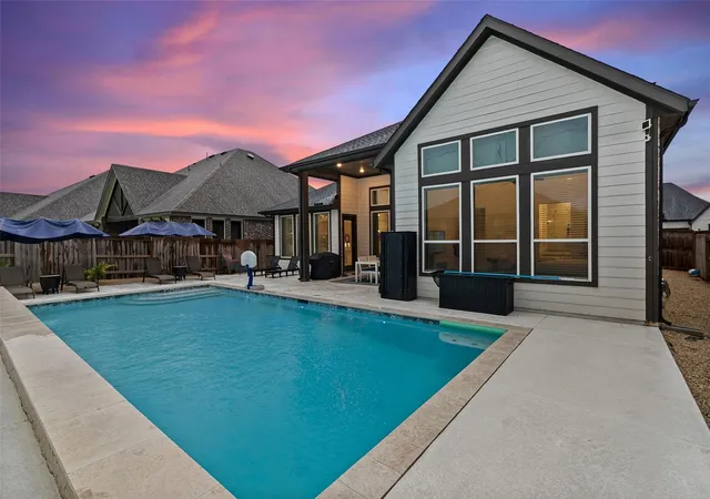 1st image of 323 Blue River Trl, Rosenberg, TX 77471 | MLS# 29663372