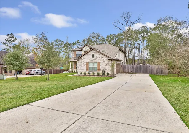 Photo 3 of Single family home for sale at 28511 Riverside Crst Ln, Huffman, TX 77336 | MLS# 47623896 | Listing updated on 2026-07-10