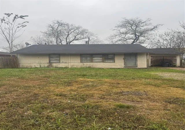 1st image of 5950 Doolittle Blvd, Houston, TX 77033 | MLS# 29423199