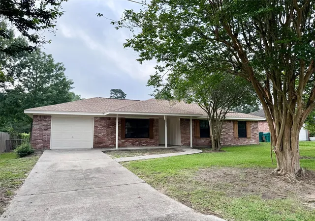 Photo 2 of Sale Pending at 111 Little Bill Ln, Willis, TX 77378 | MLS# 42691893 | Listing updated on 2026-09-06