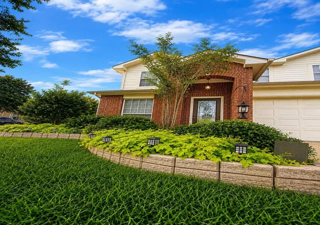 Single family home for sale at 9130 Ferndale View Dr, Houston, TX 77064 | MLS# 62297195