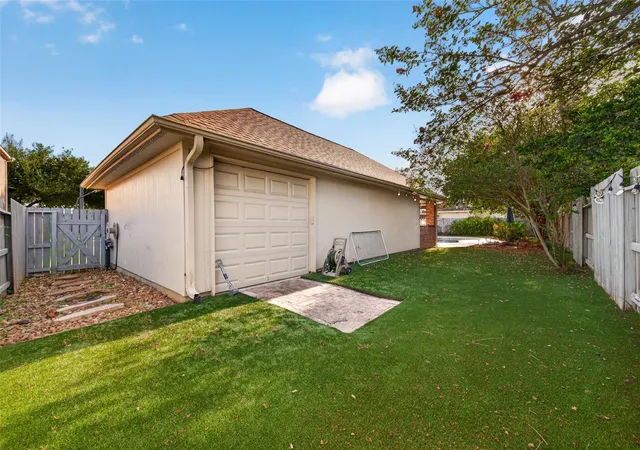31st image of 11603 Island Breeze St, Pearland, TX 77584 | MLS# 27640546