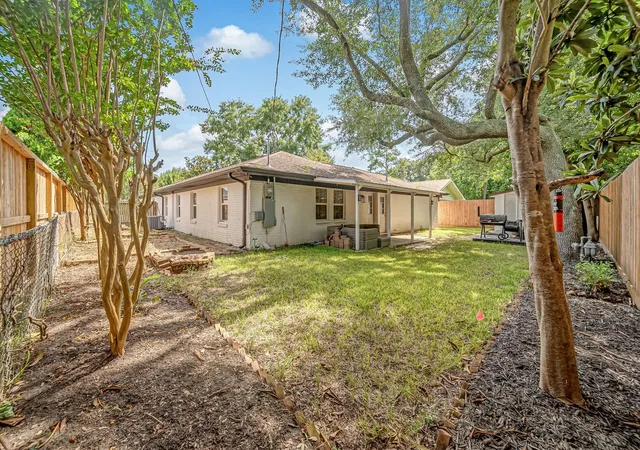 30th image of 4814 Briarbend Dr, Houston, TX 77035 | MLS# 13697796
