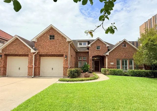1st image of 4629 Oakdale St, Bellaire, TX 77401 | MLS# 80791097