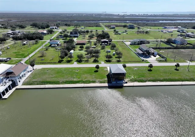 19th image of 2009 Nelson St, Port Bolivar, TX 77650 | MLS# 39853515