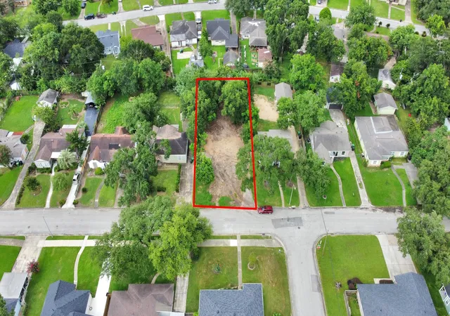 Photo 2 of Land for sale at 4902 Marietta Ln, Houston, TX 77021 | MLS# 82939616 | Listing updated on 2026-08-26
