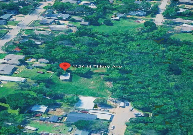 1st image of 1124 N Tillery Ave, Dallas, TX 75211 | MLS# 89947393