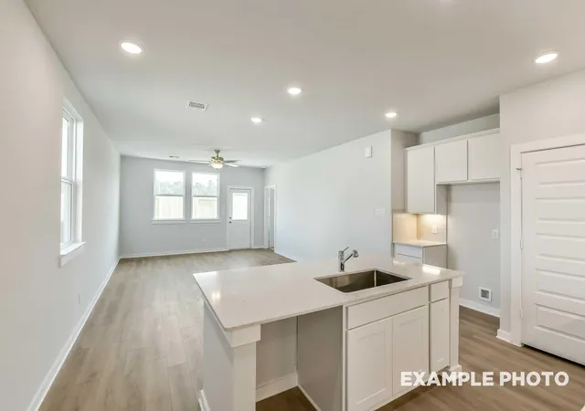 Photo 3 of Single family home for sale at 2116 S Canopy Crossing Cir, Conroe, TX 77301 | MLS# 75822220 | Listing updated on 2026-09-10