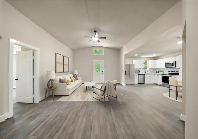 2nd image of 601 Faulkner Ave, Coldspring, TX 77331 | MLS# 94823643