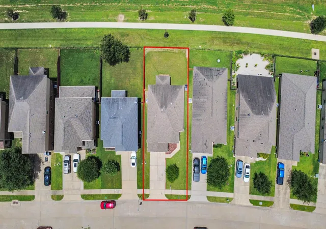 Photo 4 of Single family home for sale at 3326 View Valley Trl, Katy, TX 77493 | MLS# 93874947 | Listing updated on 2026-09-19