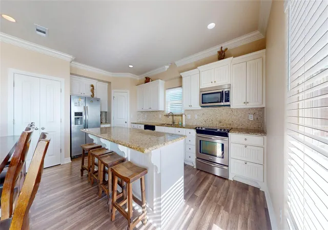 5th image of 1965 Ave J, Port Bolivar, TX 77650 | MLS# 91409972