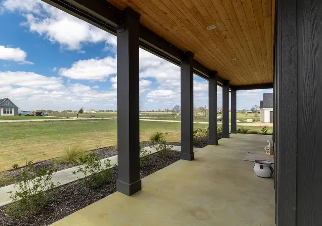 Photo 3 of Single family home for sale at 115 Country View Ln, Schulenburg, TX 78956 | MLS# 29877922 | Listing updated on 2026-06-16