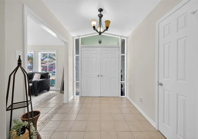 Photo 4 of Single family home for sale at 3810 Marlin Ln, La Porte, TX 77571 | MLS# 11322904 | Listing updated on 2026-10-08