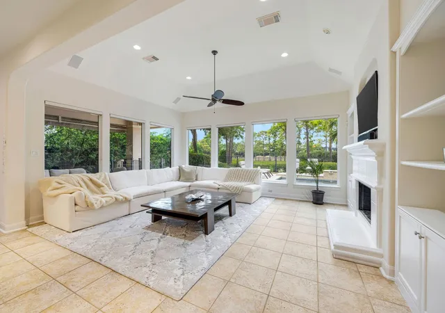 Photo 3 of Single family home for sale at 3010 Bonnebridge Way Blvd, Houston, TX 77082 | MLS# 32068679 | Listing updated on 2026-08-30