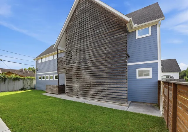 3rd image of 2516 Cleburne St, Houston, TX 77004 | MLS# 53343415