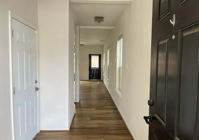 Photo 2 of Single family home for sale at 7042 Plum Crk Ter Ln, Houston, TX 77087 | MLS# 10038136 | Listing updated on 2026-08-17