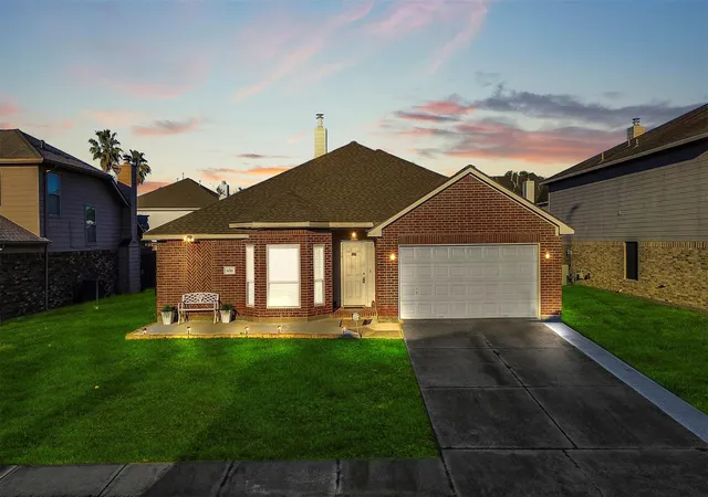 1st image of 8018 Fox St, Baytown, TX 77523 | MLS# 98242911