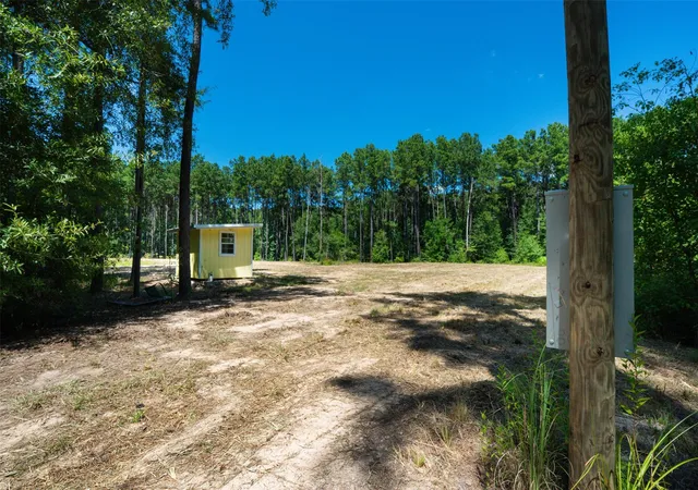 5th image of 801 Pelican Rd, Shepherd, TX 77371 | MLS# 92398774