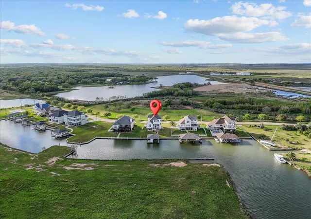 4th image of 211 Tuna Run Rd, Freeport, TX 77541 | MLS# 12553447