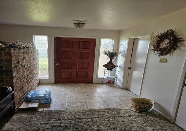 3rd image of 5026 Wilmington St, Houston, TX 77033 | MLS# 28826476